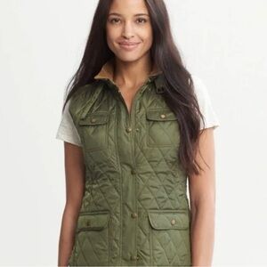 Banana Republic Olive Green Quilted Vest Puffer